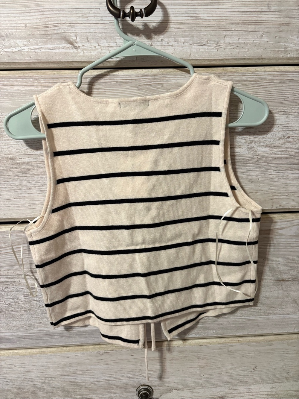 Striped top - Picture 3 of 4